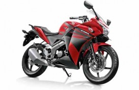 PASAR MOTOR SPORT: Honda CBR 150R Ditarget Terjual 1.000 Unit/Bulan di Jatim